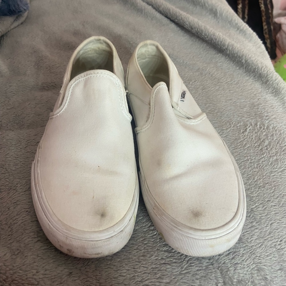 women’s white slip on vans